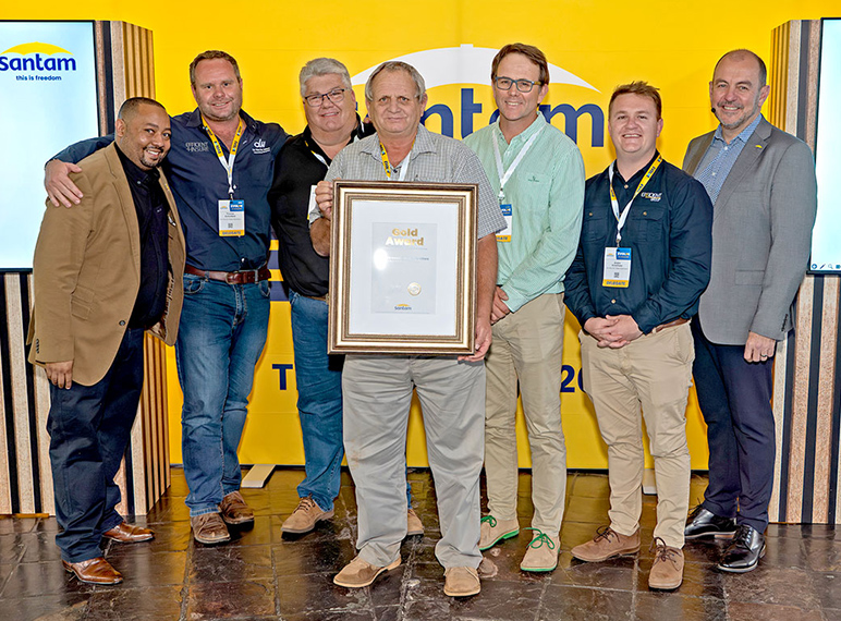 Award-winning year for De Wet De Villiers Brokers